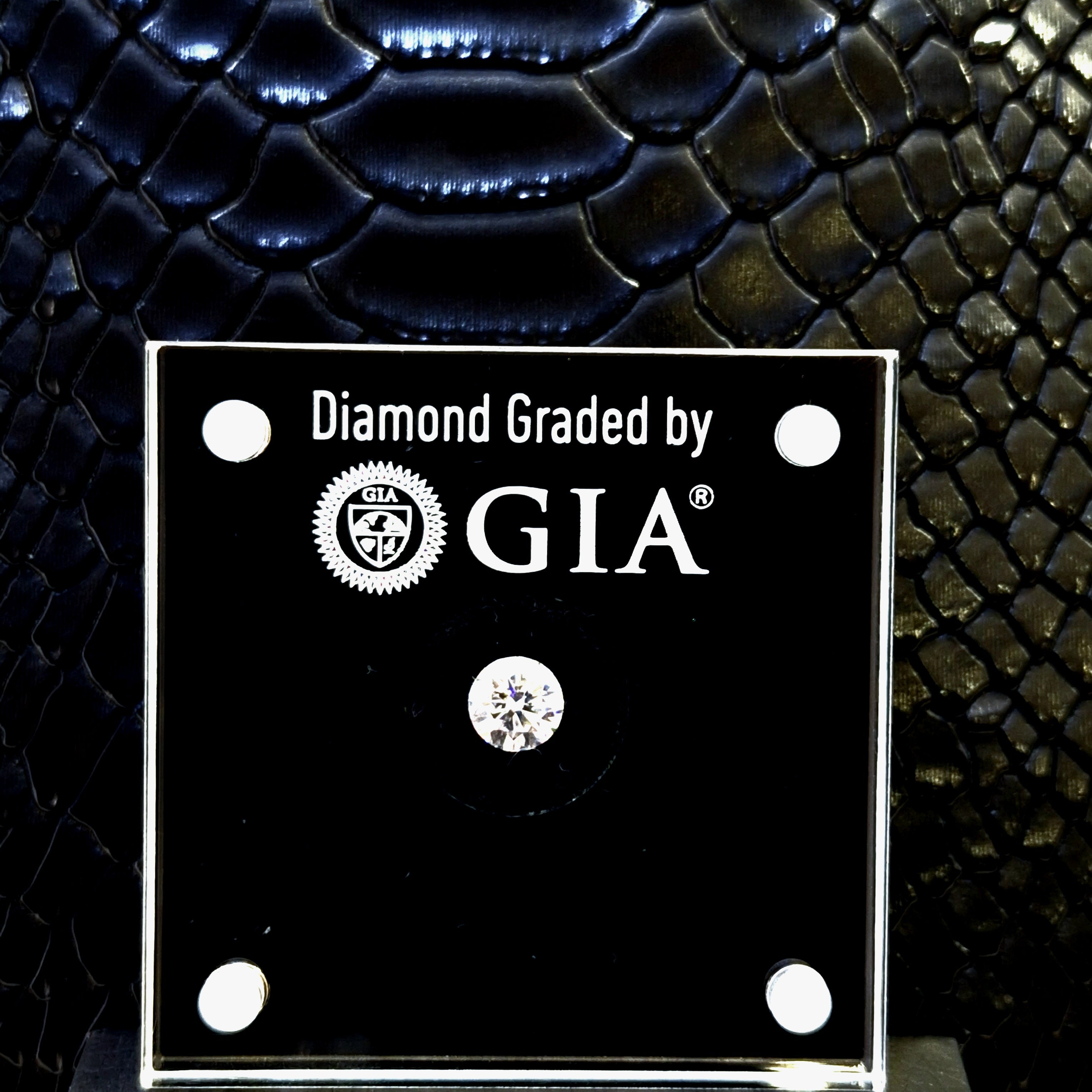 Диамант 1 карат с инвестиционна стойност HRD сертификат